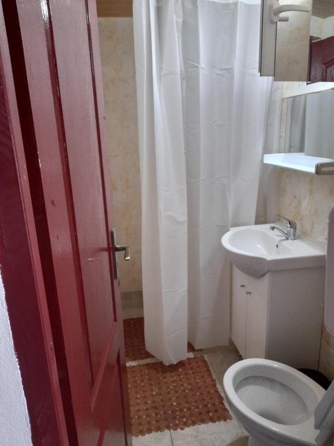 Pensiunea Lyo Două Mai Exteriör bild